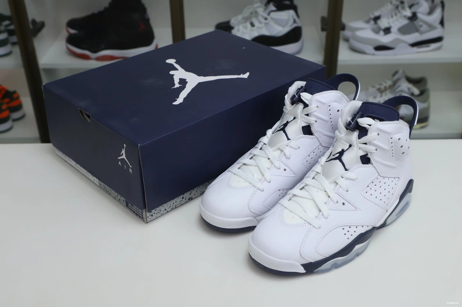 MIDNIGHT JORDAN AIR NAVY 6 1113